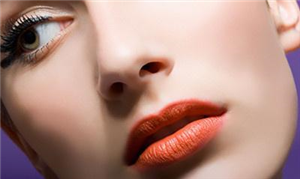 假体隆鼻手术安全吗?假体隆鼻的效果如何?假体隆鼻的费用?