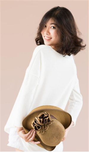 隆下巴后,三庭更和谐了,脸也更漂亮了。