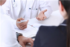 女性尿道下裂究竟该如何治疗呢?