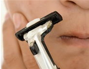 疤痕如何影响容貌?疤痕毛发移植可以改善这种情况。