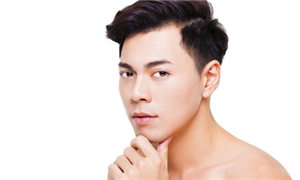 头上有一道疤痕,我想用植发来覆盖它。我应该注意些什么?