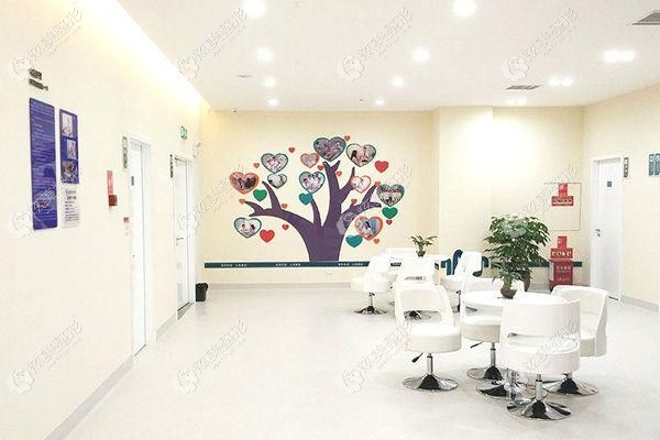 昆明祛疤哪个医院好?昆明疤痕修复专科医院推荐昆明昆大、欣奕祛疤等