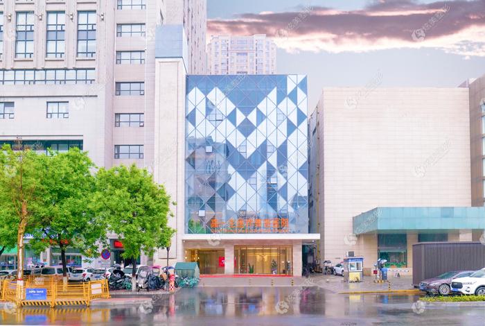 西安高一生做膨体隆鼻好还不贵 西安高一生做膨体隆鼻好还不贵