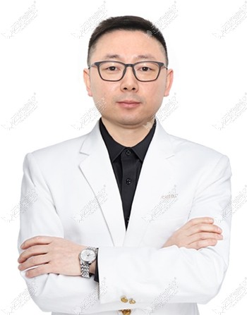 张龙 福州真格整形主任 张龙 福州真格整形主任