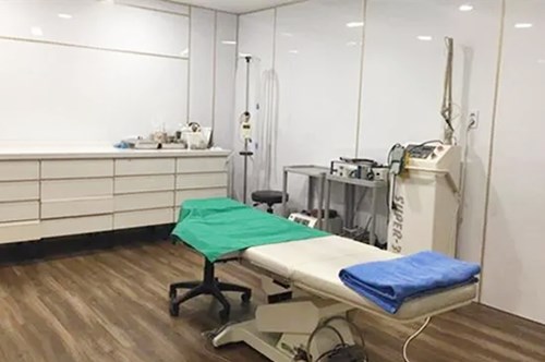 �ɶ�����������ҽ���������ﲿ