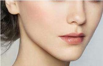 想做耳软骨隆鼻手术不一定适合你!先看看哪些情况适合吧?