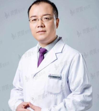 邱文苑隆鼻案例分享!做手术过程记录+隆鼻术后60天恢复果~