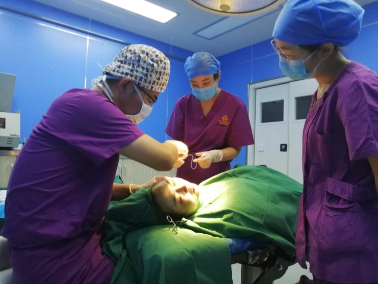 背部吸脂的价格是多少?