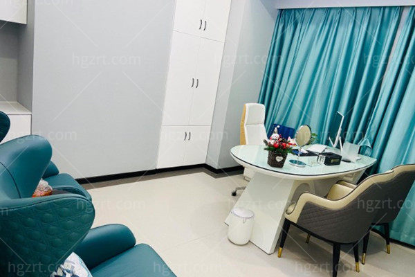 成都健丽医疗美容门诊部咨询室 成都健丽医疗美容门诊部咨询室