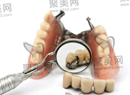 装全口假牙用什么材料好? 装全口假牙用什么材料好?