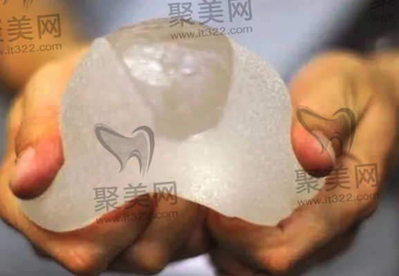 隆胸可能产生的危害和后遗症有哪些? 隆胸可能产生的危害和后遗症有哪些?