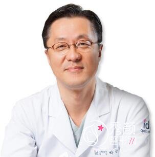 磨骨手术,韩国医生哪个好?十大韩国磨骨医生及价格介绍。