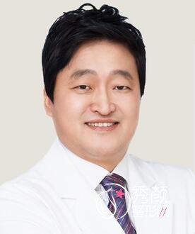 磨骨手术,韩国医生哪个好?十大韩国磨骨医生及价格介绍。