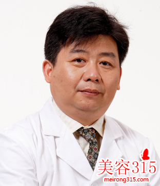 北京八大处李发成腰腹吸脂多少钱?怎么样?