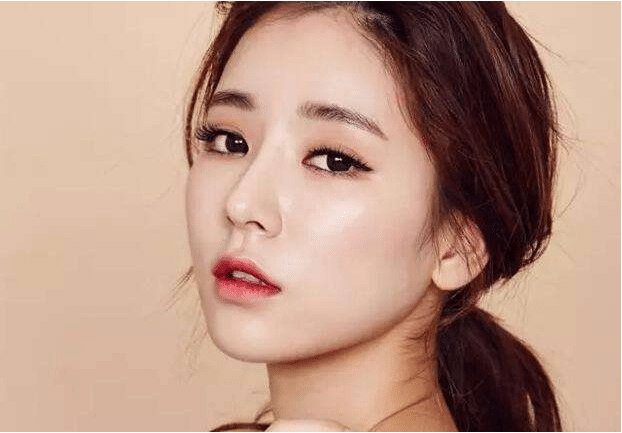 【科普】膨体隆鼻和自体软骨隆鼻的后遗症是什么?看完再去整!