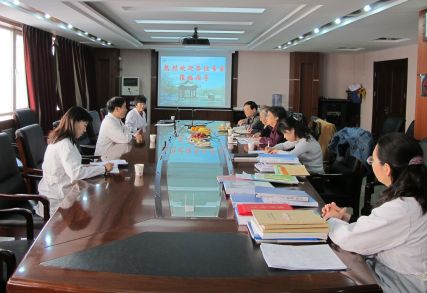 1581746557558.jpg 整形外科医院院所报2013年第二期第三版4.jpg