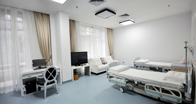 ������ҽѧ����ҽԺ