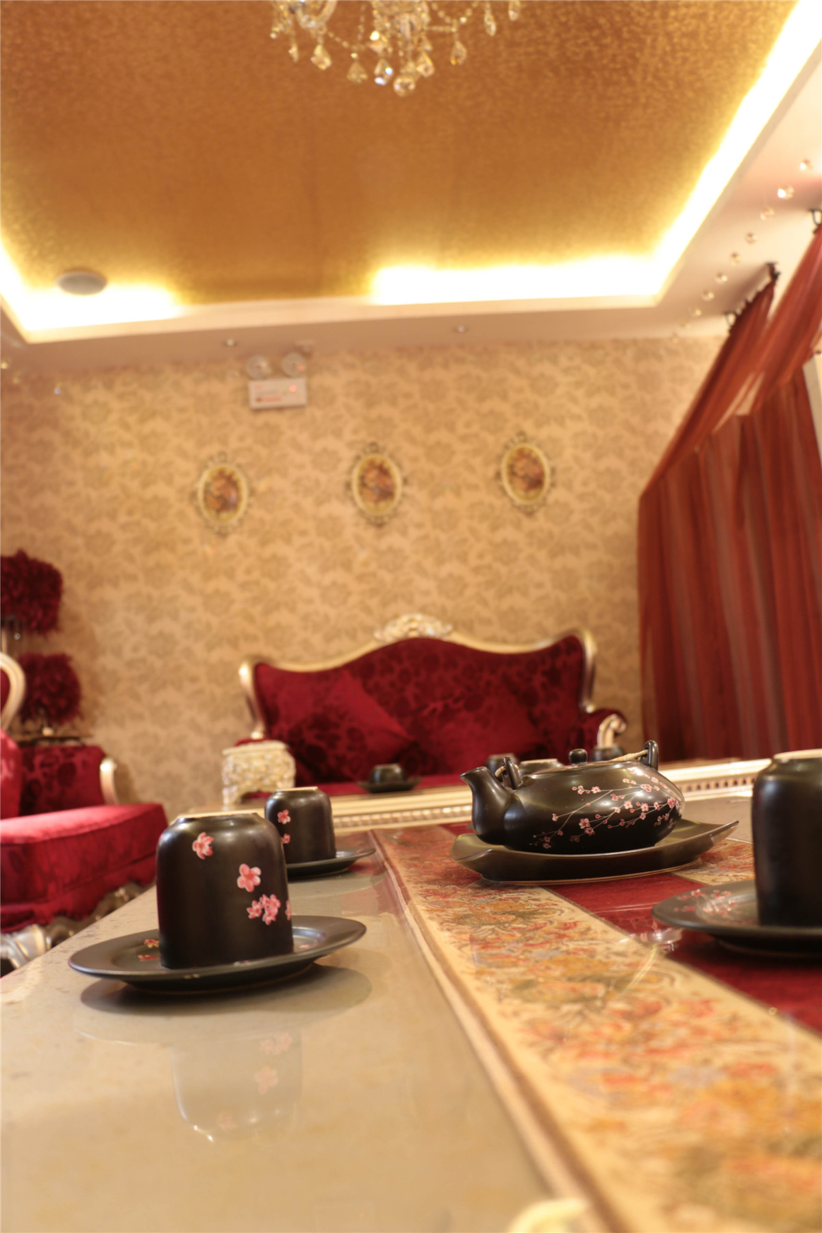 ĵ������������Ժ